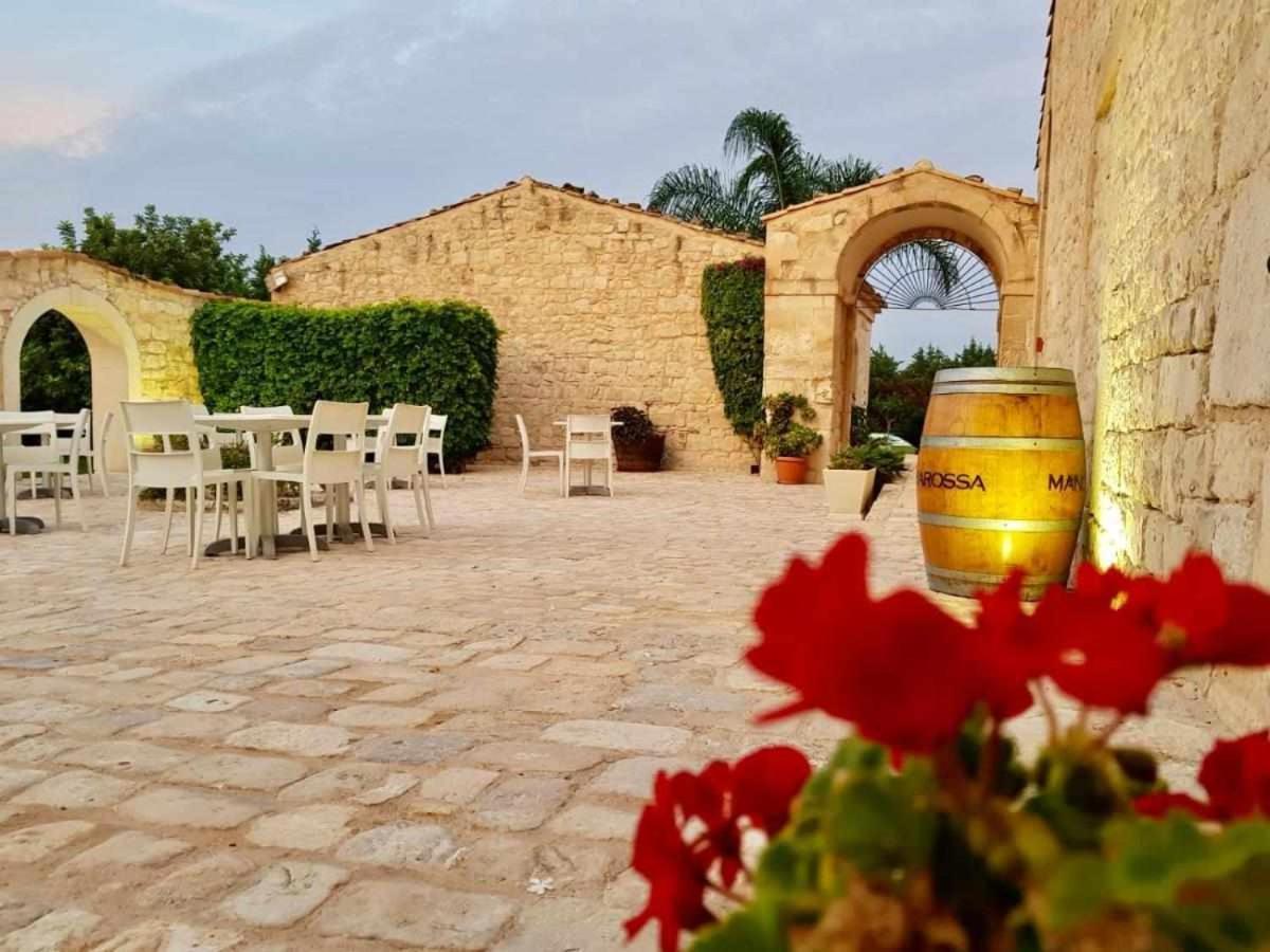 Torre Dantona Country Suites ポッツァッロ エクステリア 写真