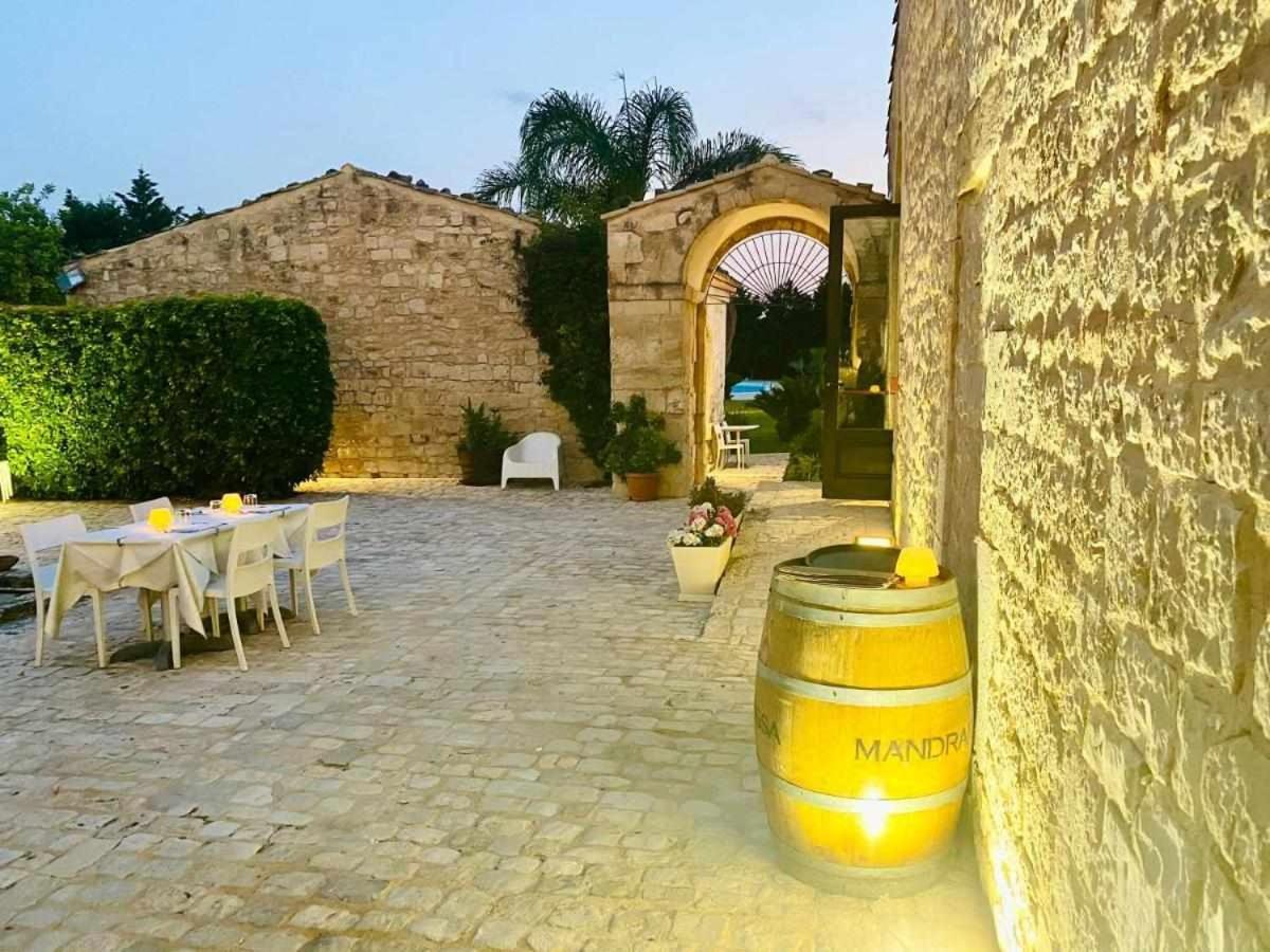 Torre Dantona Country Suites ポッツァッロ エクステリア 写真